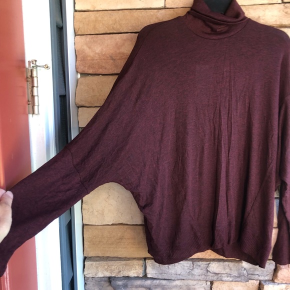 Zara W&B Collection maroon lightweight turtleneck knit top NWT Large - Picture 4 of 10